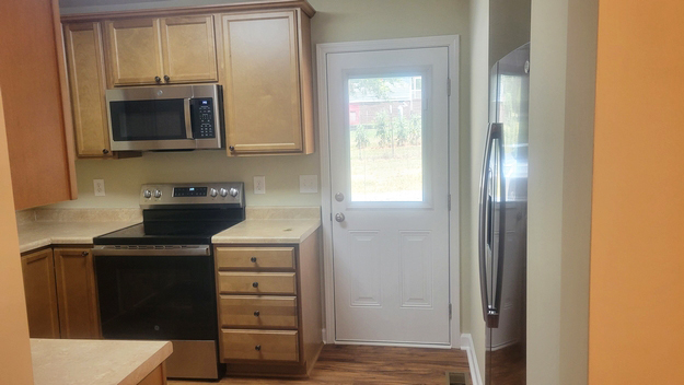 143 COX RD 06 143 COX RD 06